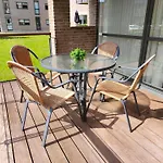 Waterfront - - Free Parking Appartamento *